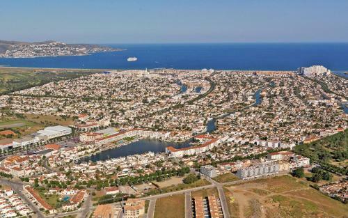 Apart-rent Apartment Sant Maurici 0185