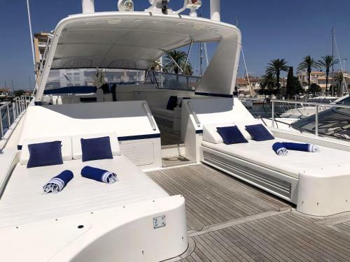 Home Sweet Boat