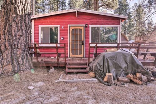 Quaint And Cozy Big Bear Cabin Pets Welcome!