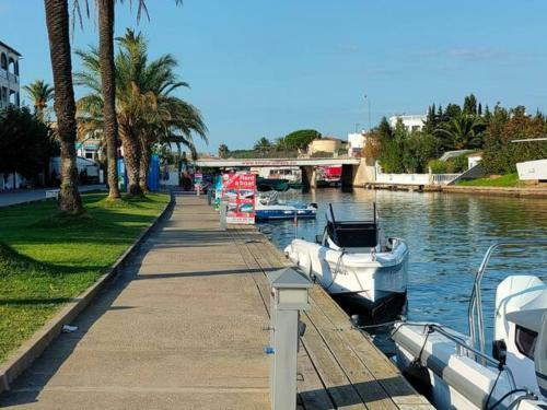 Apartament de Platja En Poblat T�pic