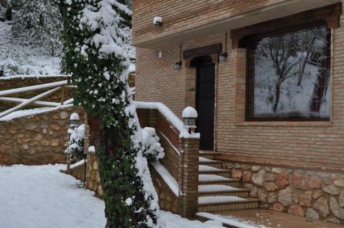 Casa Rural Ermita Santa Maria de La Sierra