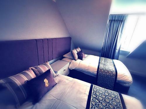 Kings Hotel