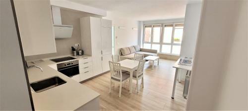 Apartamento Cozy White Home In Getxo