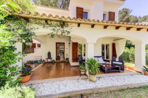 Villa Cala San Vicente - Can Botana 5