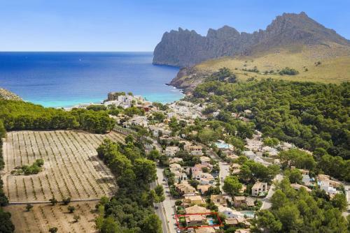 New! Villa Ramis