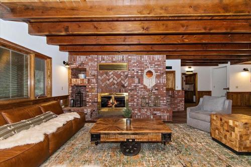 Summit Lodge 2 Home