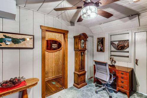Hobbit House In Big Bear