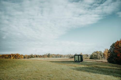 Unique & New Tiny House Getaway In The Nature