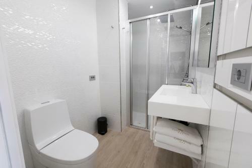 Luxury Apartment Boutique In Torres Del Sol