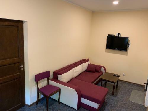 N�ituse Big, 2-bedroom Apartment