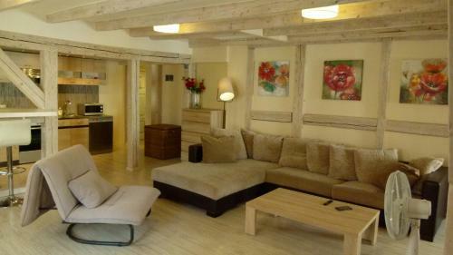 Studio Apartment