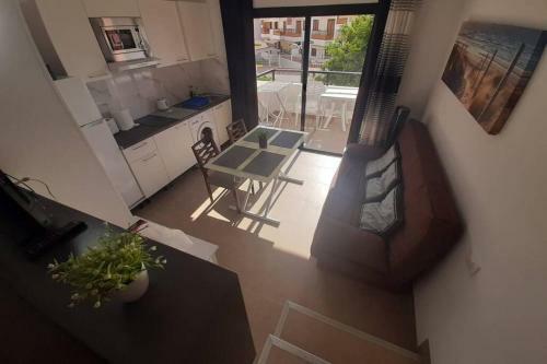 Apartment Near The Beach