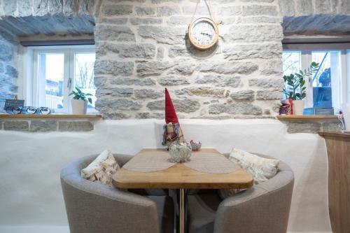 Like Home Apartments Salme 31