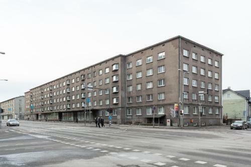 3 Room Central Apartment 90m2 Free Parking