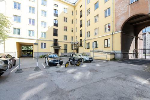 Central Gonsiori 2 Bedroom Cozy Apartment