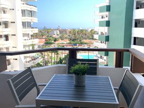 Coconut Friendly Apartment