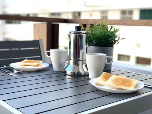Coconut Friendly Apartment