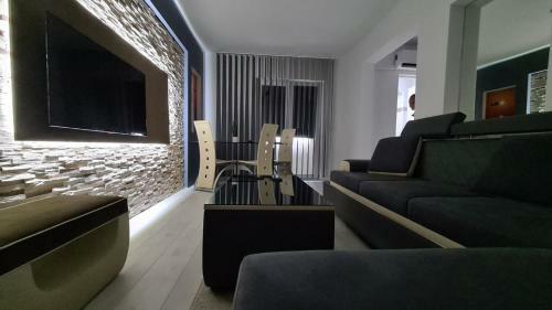 Raven Apartment