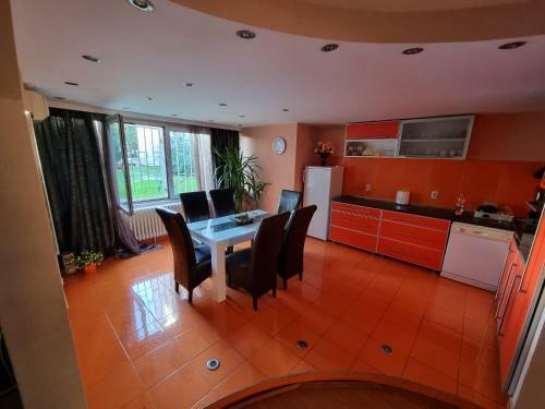 Apartment Deluxe Vo?dovac