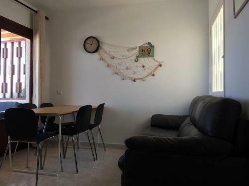 Cozy Vacation Apartment In Los Gigantes