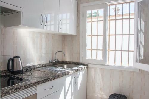 Cozy Vacation Apartment In Los Gigantes