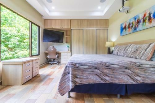 Hotel Rancho Haas