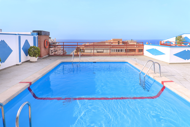 Hotel Fleming Playa Poniente By Punta 25
