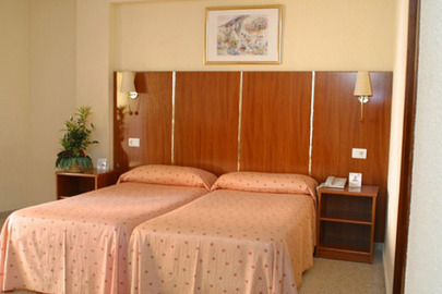 Hotel Fleming Playa Poniente By Punta 25