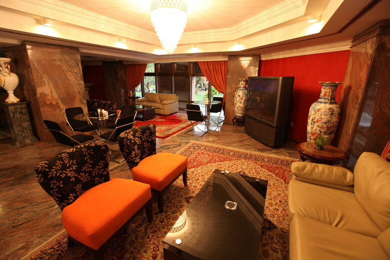 Sabe Center Hotel