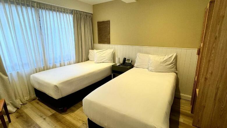 Gardi Hotel & Suites