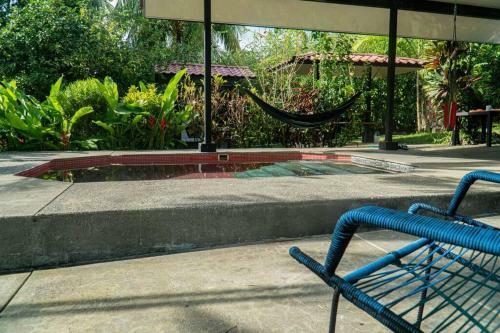 Villa Walk To The Beach, Chill By The Pool. Casa Sol!
