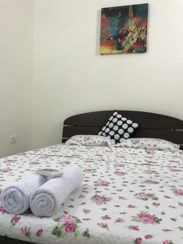 Villa Sun-kissed Holidays, Dabolim, Goa-emerald.