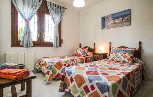 Amazing Home In Miami Platja With 2 Bedrooms