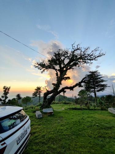 Villa Pre Independence 2 Bhk Bungalow Dalhousie Himachal