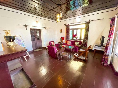 Eko Stay - The Cuckoo's Nest Villa