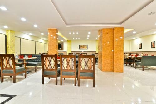Hotel Comfort Court