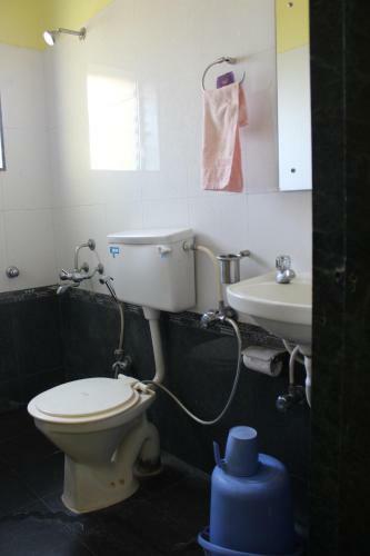 Hotel Raviraj Residency