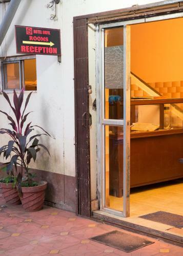 Hostal Hotel Orfil