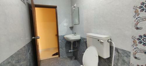 Hostal Meera Residency