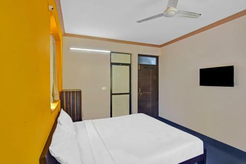 Capital O 85357 Hotel Sai Datta