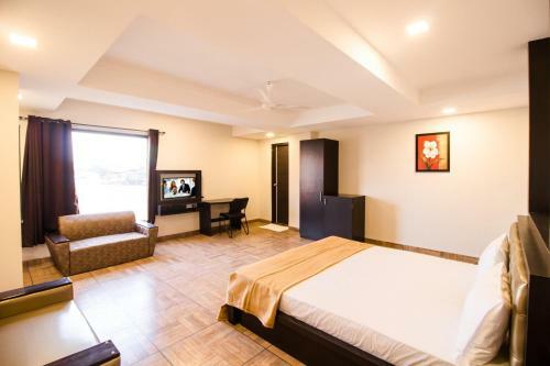Hotel S24