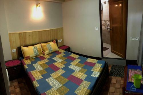 Seven Oaks Home Stay