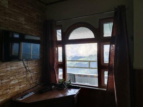 Hostal Viramma House