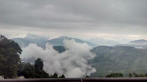 Madys View -aaple Ghar