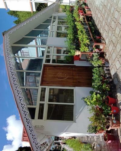 Rise N Shine Homestay