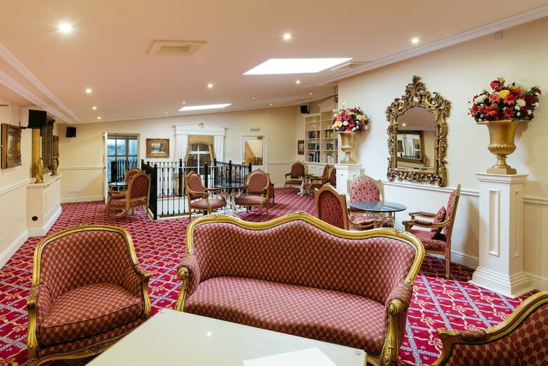 Grange Hotel