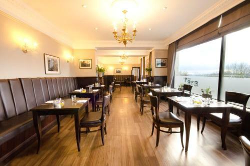 Hatton Court Hotel