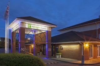 Hotel Holiday Inn Express Gloucester