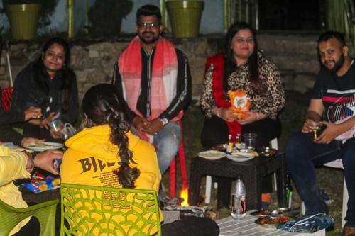 Hotel Dhanaulti Jungle Resort