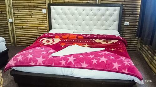 Hotel Dhanaulti Jungle Resort